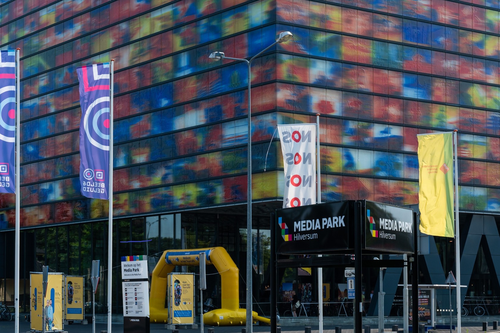 NOS Sport shutterstock_2197439745.jpg